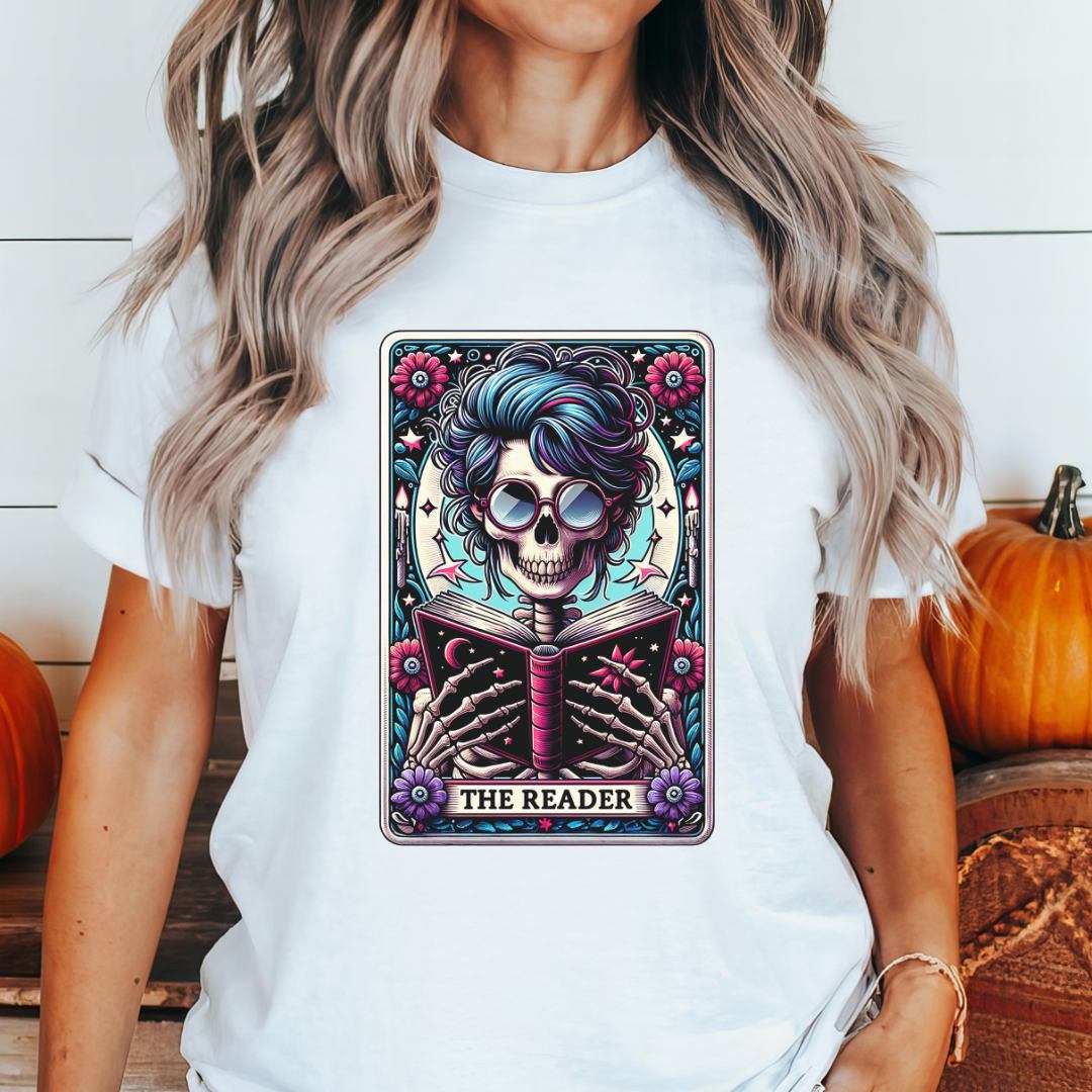 The Reader Tarot Card T-shirt