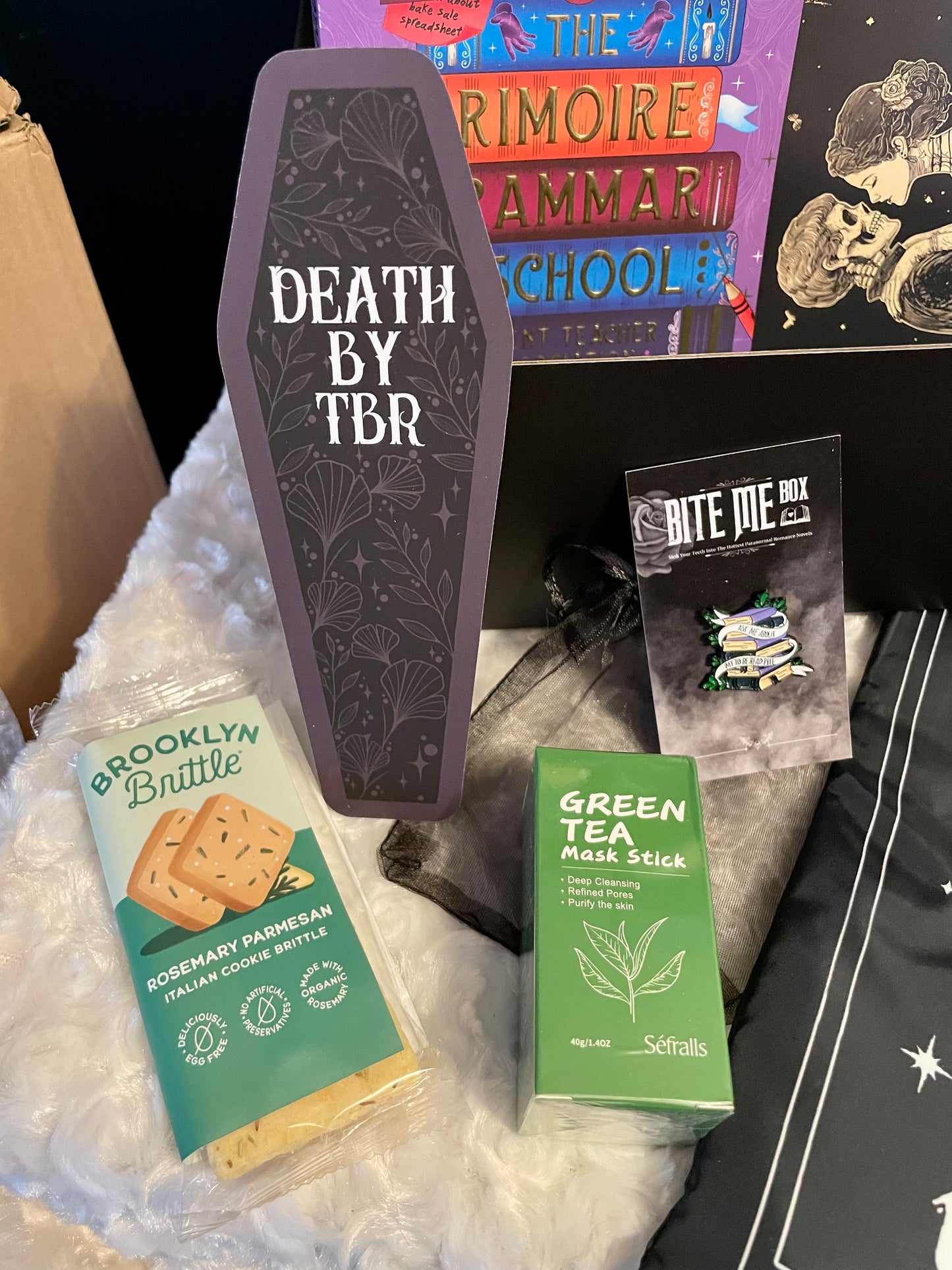 The MAGICAL MAYHEM Paranormal Romance BOOK BOX